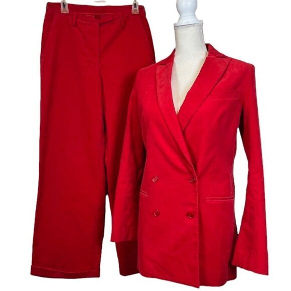 J. Lindeberg Kori Fab Pinstripe Paloma Corduroy 2 PC Suit Flare Red Size 6 (36) - Picture 1 of 16